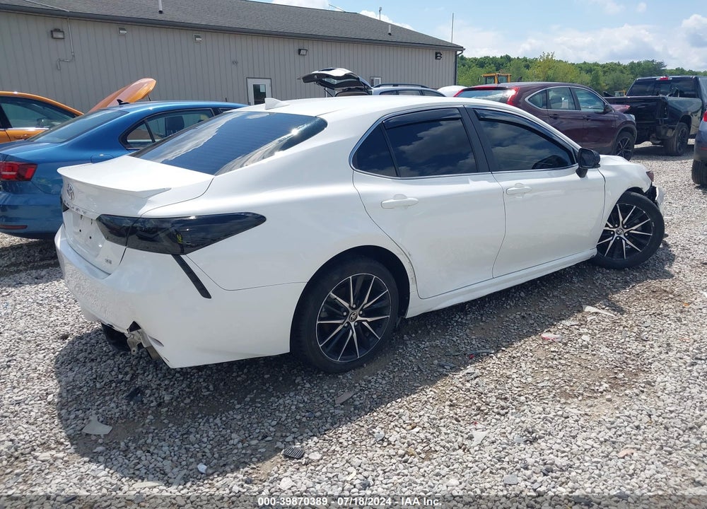 2021 TOYOTA CAMRY SE VIN: 4T1G11AK4MU464064