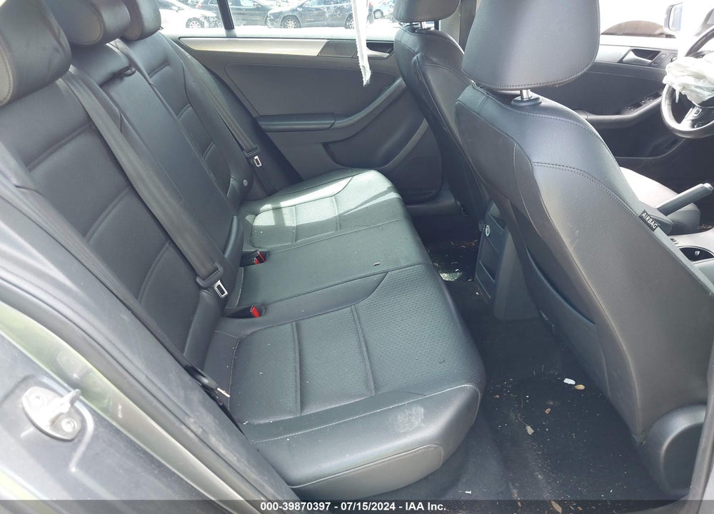 2017 VOLKSWAGEN JETTA 1.4T SE VIN: 3VWDB7AJ7HM269551