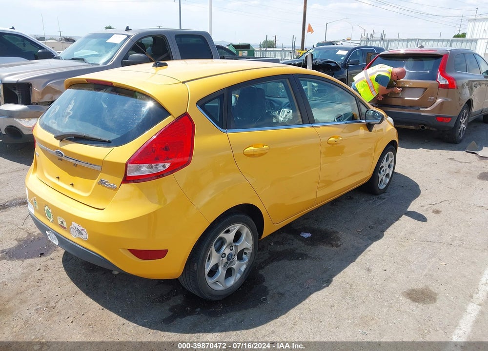 2011 FORD FIESTA SES VIN: 3FADP4FJ3BM121115