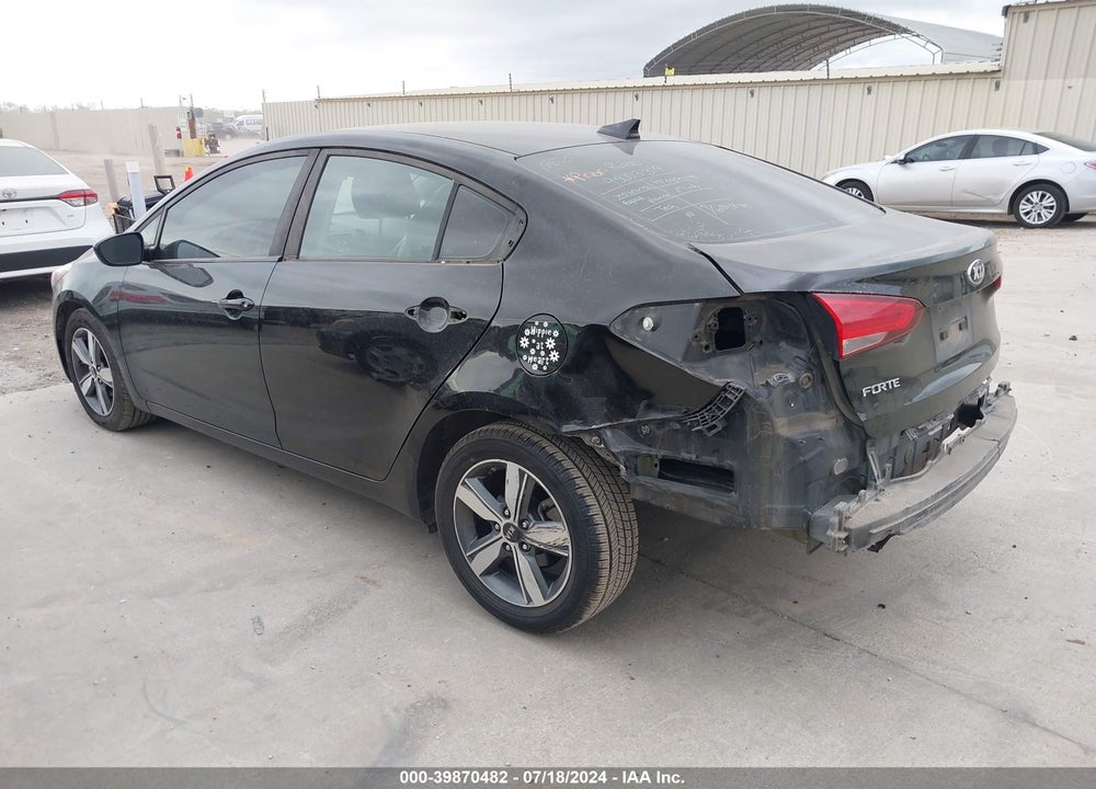 2018 KIA FORTE LX VIN: 3KPFL4A70JE214368