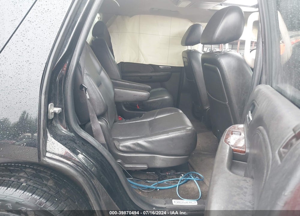 2009 GMC YUKON DENALI VIN: 1GKFK03239R203267