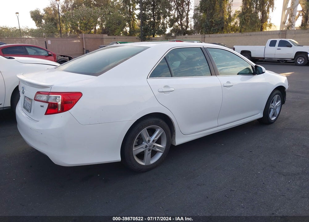 2014 TOYOTA CAMRY SE VIN: 4T1BF1FK9EU857208