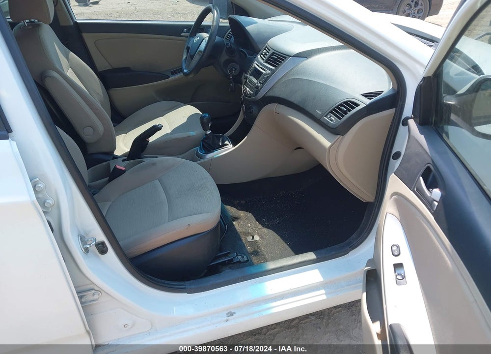2016 HYUNDAI ACCENT SE VIN: KMHCT4AE6GU119157