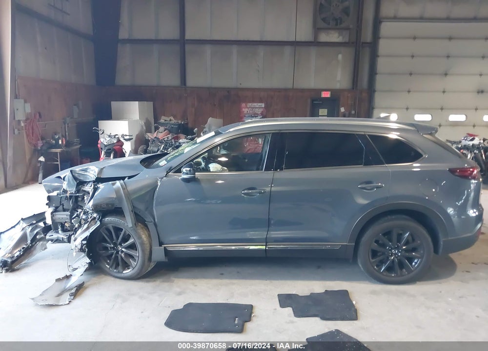 2022 MAZDA CX-9 CARBON EDITION VIN: JM3TCBDY4N0618906