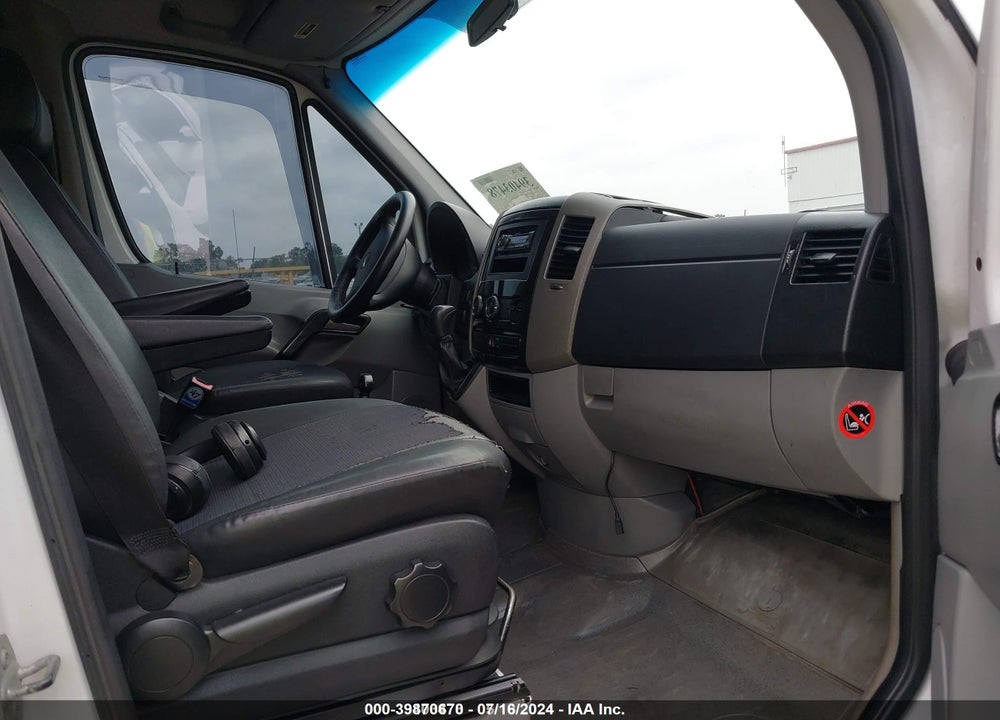 2010 FREIGHTLINER SPRINTER 2500 VIN: WDYPE7CC1A5454362