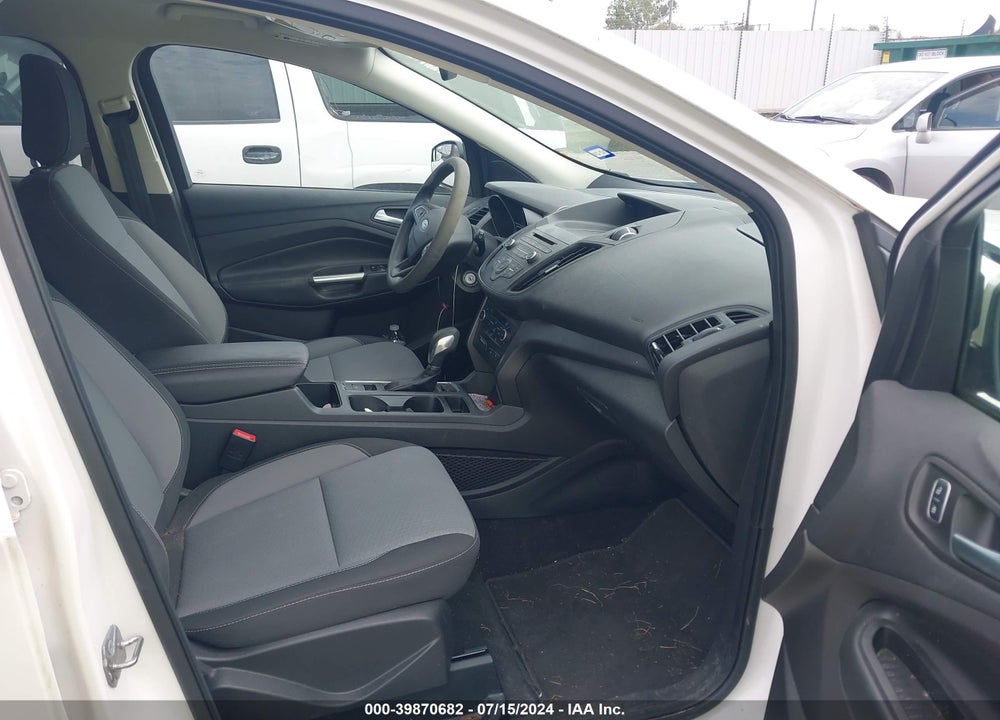 2018 FORD ESCAPE SE VIN: 1FMCU0GD8JUA84147