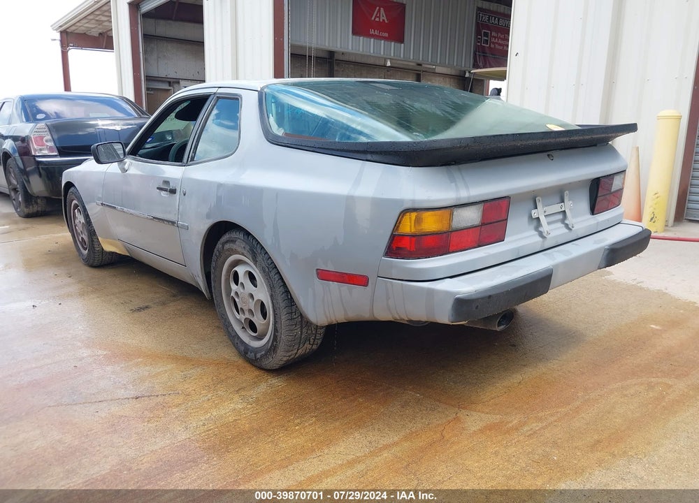 1987 PORSCHE 944 VIN: WP0AB0947HN471470