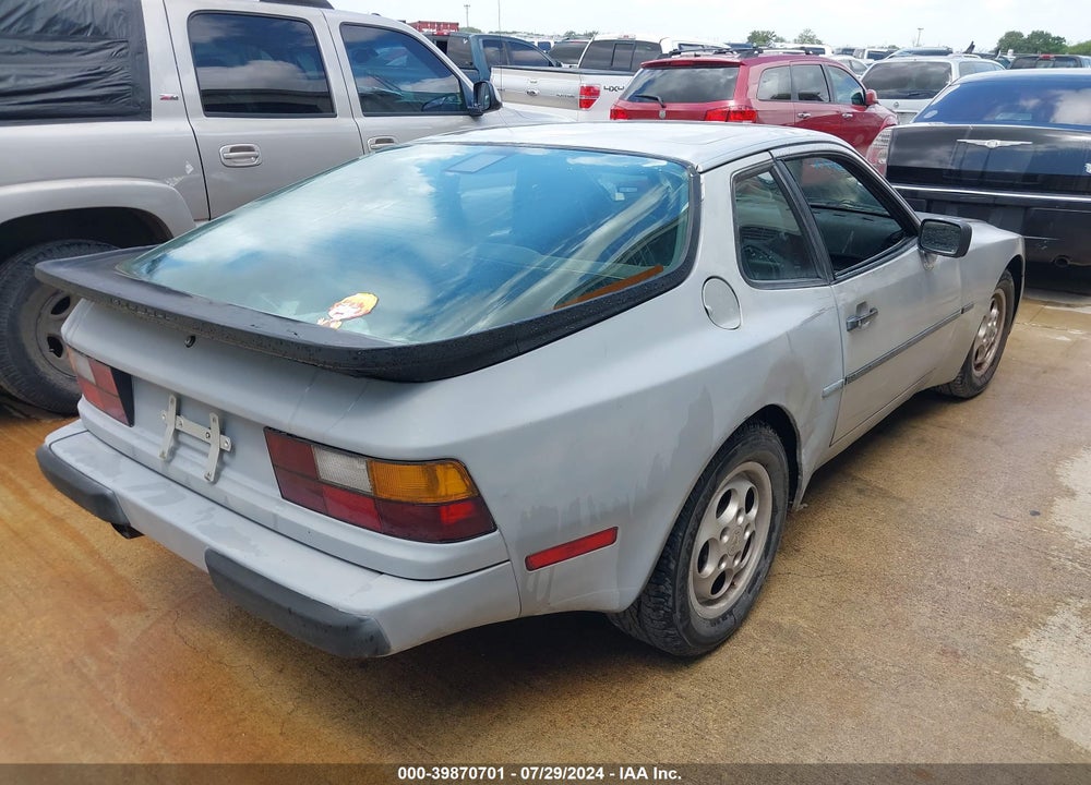 1987 PORSCHE 944 VIN: WP0AB0947HN471470