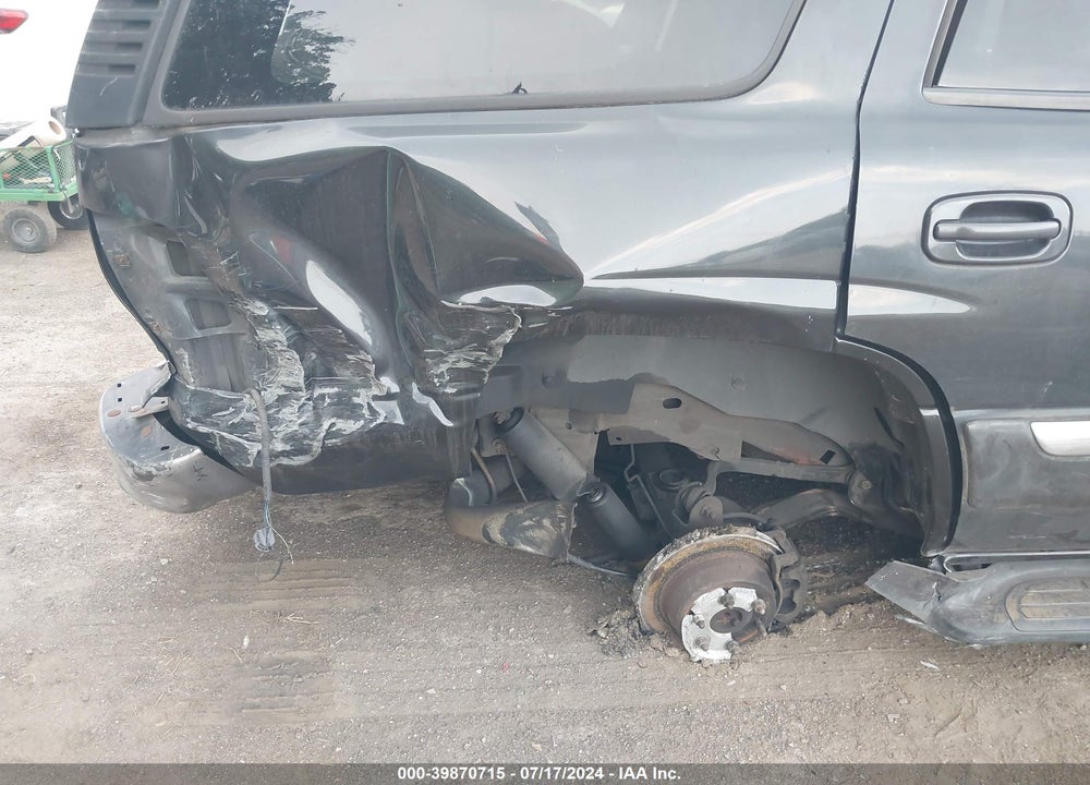 2003 GMC YUKON SLE VIN: 1GKEK13V53R178164