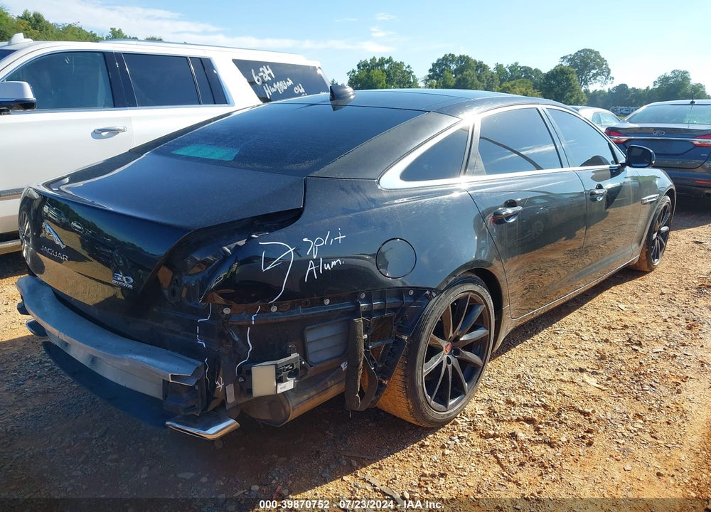 2016 JAGUAR XJ XJL PORTFOLIO VIN: SAJWJ2GDXG8V92659
