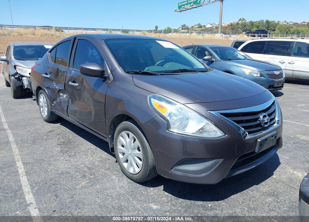 2015 NISSAN VERSA 1.6 SV VIN: 3N1CN7AP7FL852573