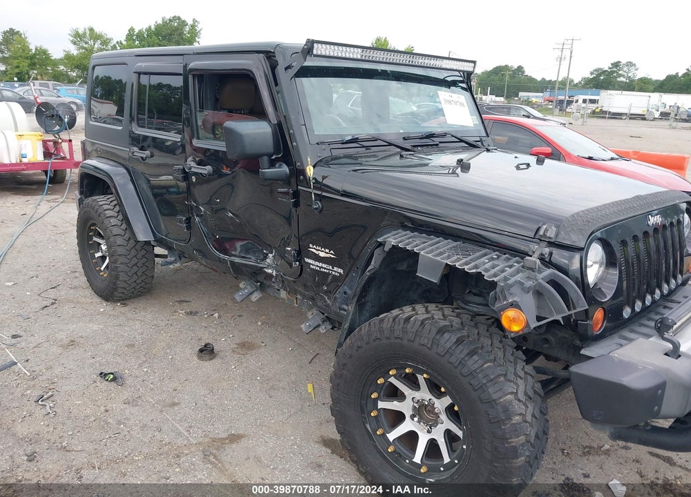 2013 JEEP WRANGLER UNLIMITED SAHARA VIN: 1C4BJWEG2DL509915