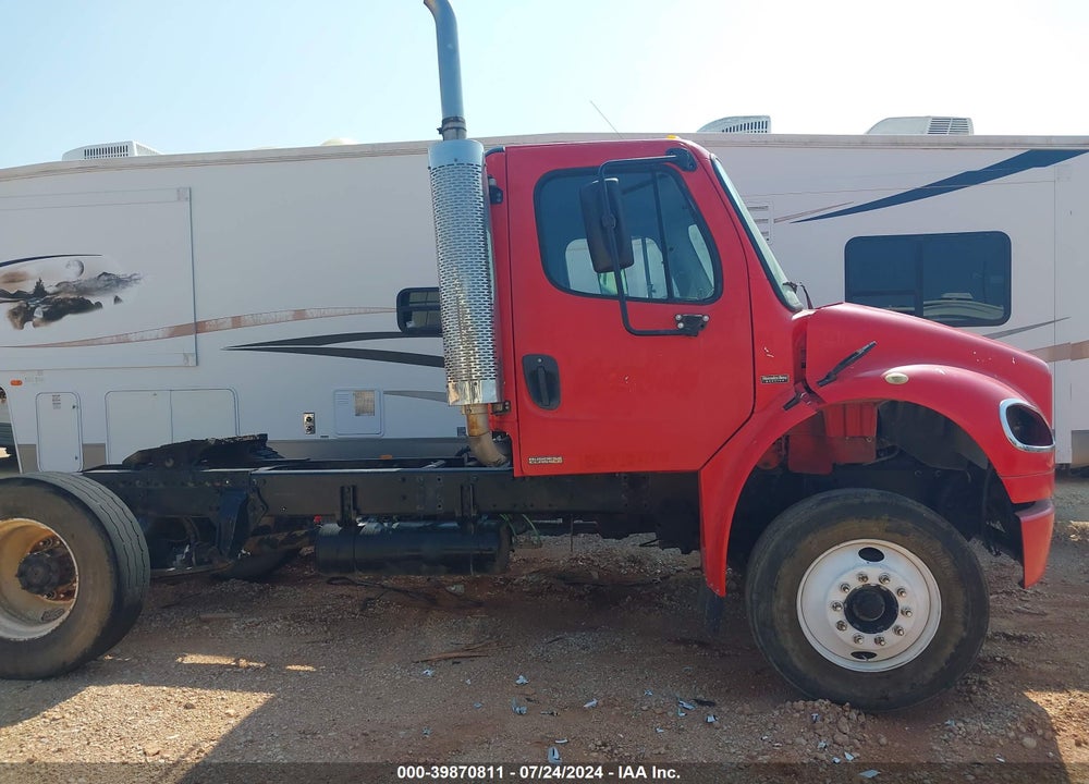 2005 FREIGHTLINER M2 106 MEDIUM DUTY VIN: 1FUBCYDJ25HU17042