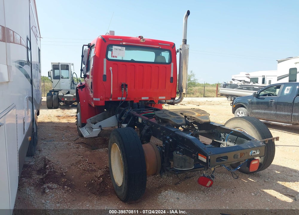 2005 FREIGHTLINER M2 106 MEDIUM DUTY VIN: 1FUBCYDJ25HU17042