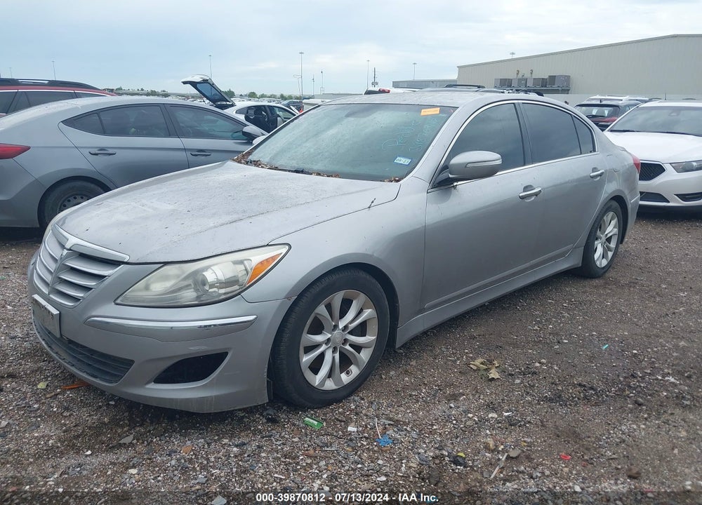 2013 HYUNDAI GENESIS VIN: KMHGC4DDXDU243688