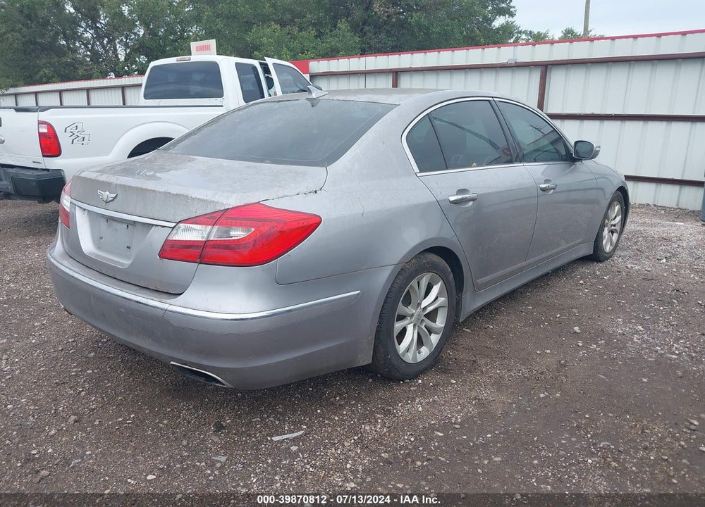 2013 HYUNDAI GENESIS VIN: KMHGC4DDXDU243688