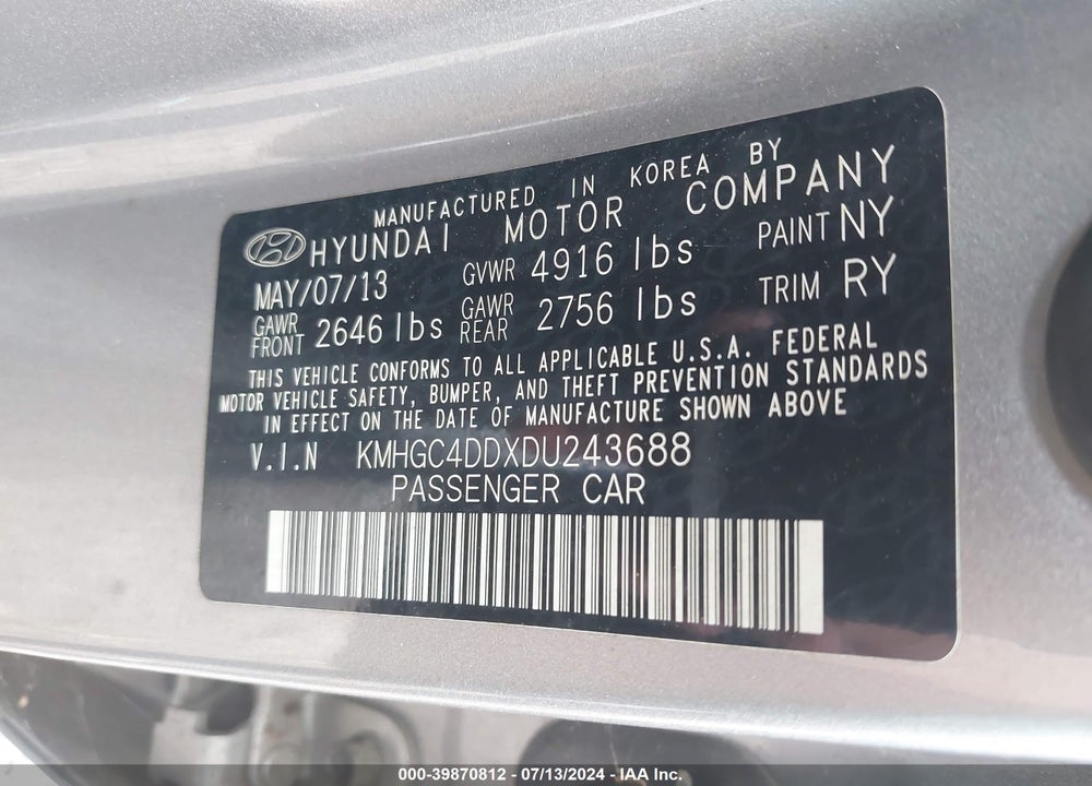 2013 HYUNDAI GENESIS VIN: KMHGC4DDXDU243688