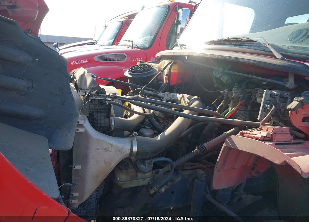 2005 FREIGHTLINER M2 106 MEDIUM DUTY VIN: 1FUBCYDJ55HU17035