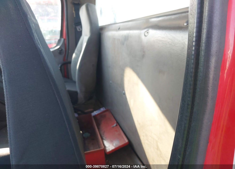 2005 FREIGHTLINER M2 106 MEDIUM DUTY VIN: 1FUBCYDJ55HU17035