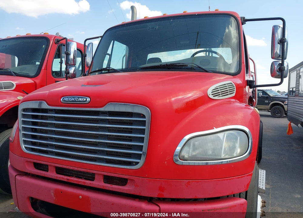 2005 FREIGHTLINER M2 106 MEDIUM DUTY VIN: 1FUBCYDJ55HU17035