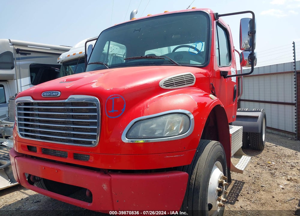 2005 FREIGHTLINER M2 106 MEDIUM DUTY VIN: 1FUBCYDJ45HU17043