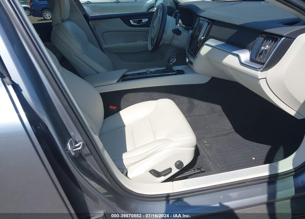 2020 VOLVO V60 CROSS COUNTRY T5 VIN: YV4102WK7L1041276