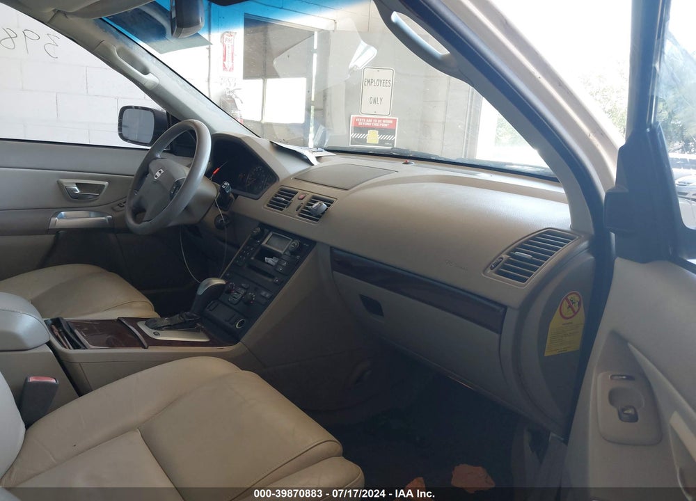 2003 VOLVO XC90 2.5T VIN: YV1CM59HX31005576