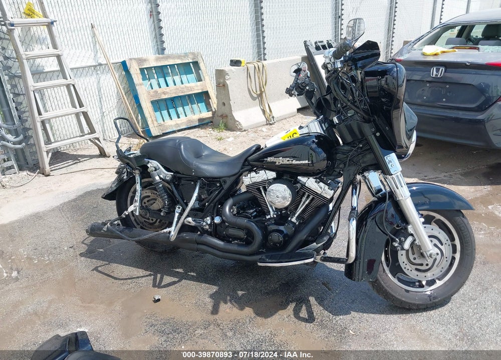 2006 HARLEY-DAVIDSON FLHTCUI VIN: 1HD1FCW156Y646129