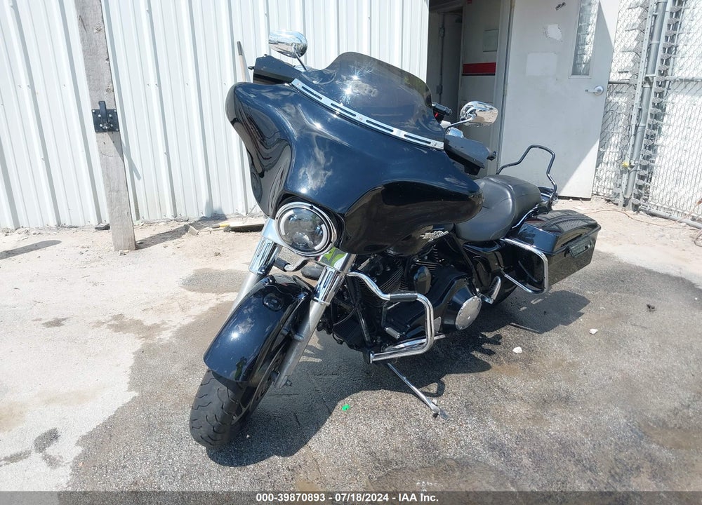 2006 HARLEY-DAVIDSON FLHTCUI VIN: 1HD1FCW156Y646129