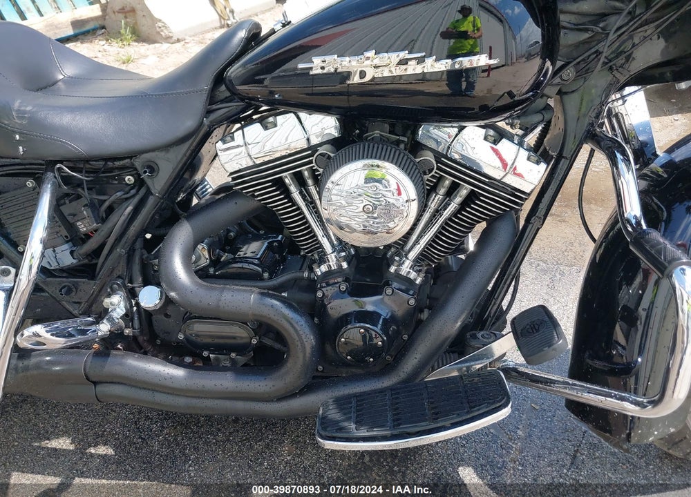 2006 HARLEY-DAVIDSON FLHTCUI VIN: 1HD1FCW156Y646129