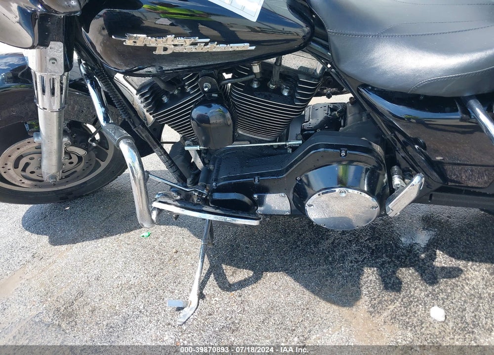 2006 HARLEY-DAVIDSON FLHTCUI VIN: 1HD1FCW156Y646129