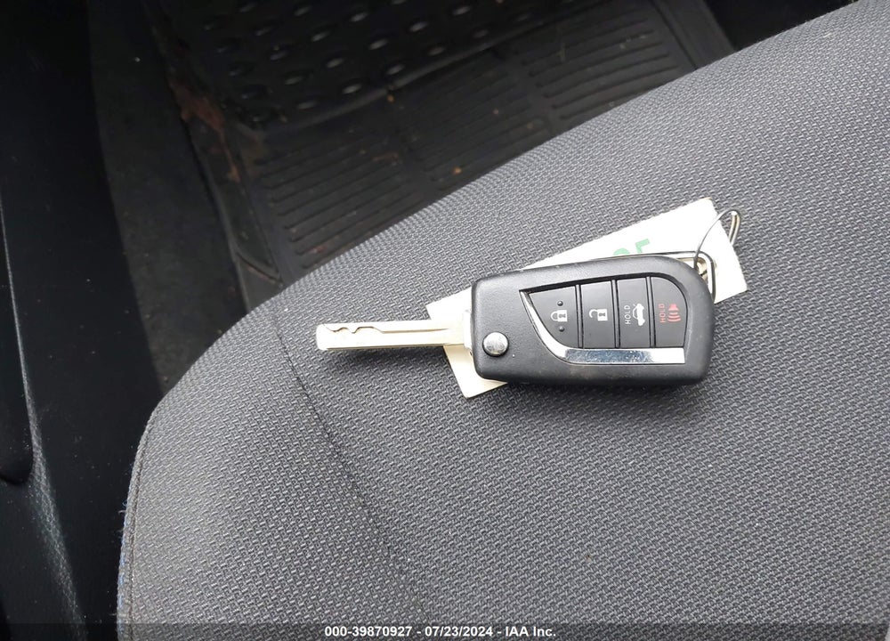 2021 TOYOTA COROLLA SE VIN: JTDS4MCE3MJ074203