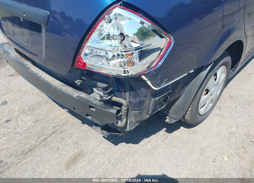 2009 NISSAN VERSA 1.6 BASE VIN: 3N1CC11E09L456023