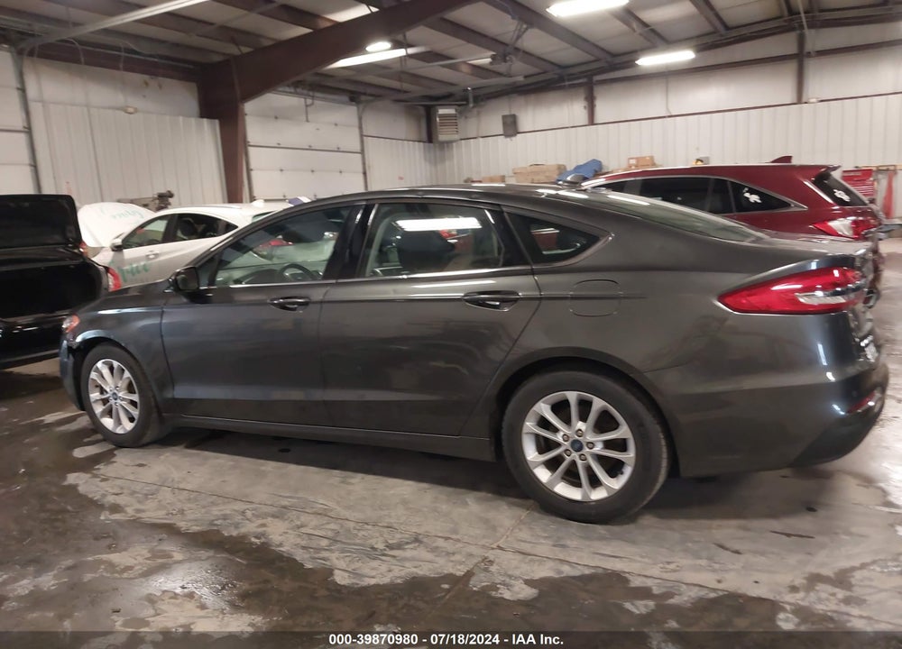 2019 FORD FUSION SE VIN: 3FA6P0HD2KR251057