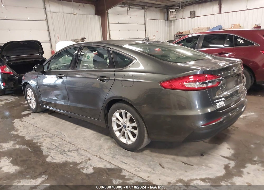2019 FORD FUSION SE VIN: 3FA6P0HD2KR251057