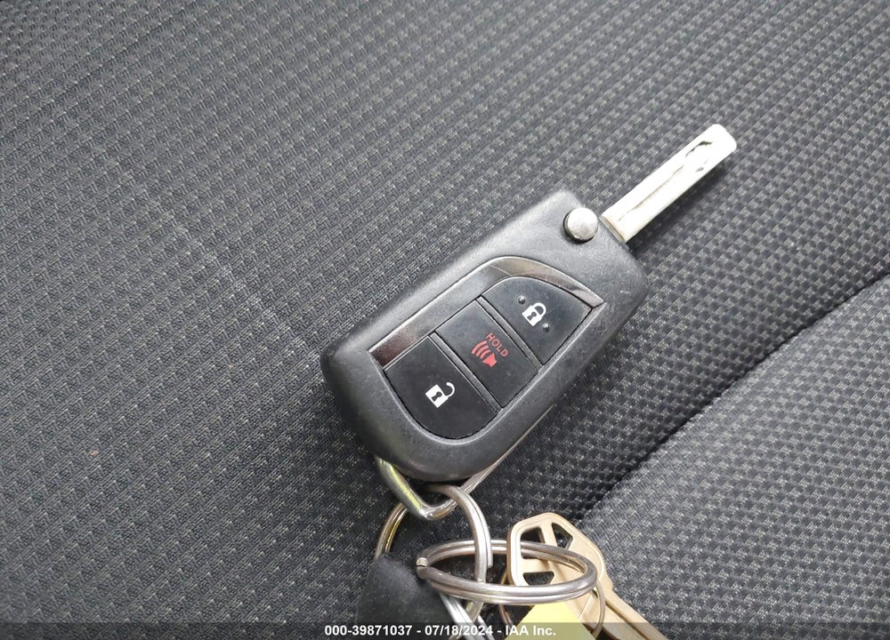 2019 TOYOTA RAV4 LE VIN: 2T3K1RFV3KC006923