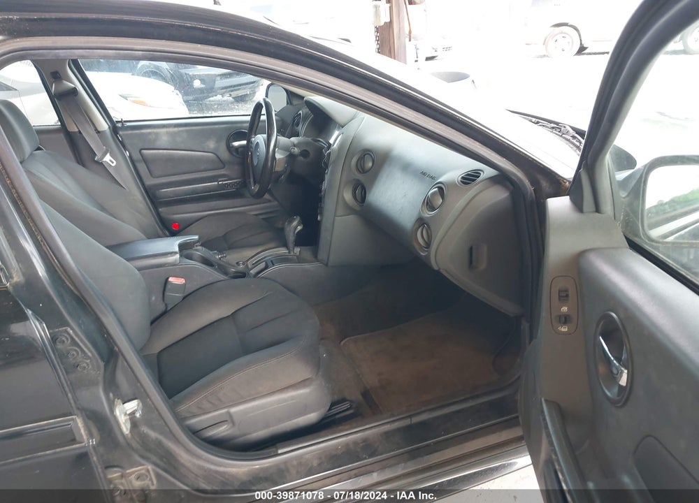 2005 PONTIAC GRAND PRIX GT VIN: 2G2WS522151141322