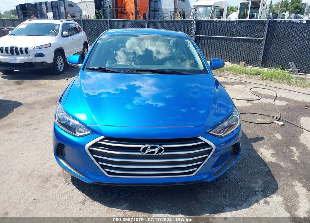 2017 HYUNDAI ELANTRA SE VIN: 5NPD74LF8HH197454