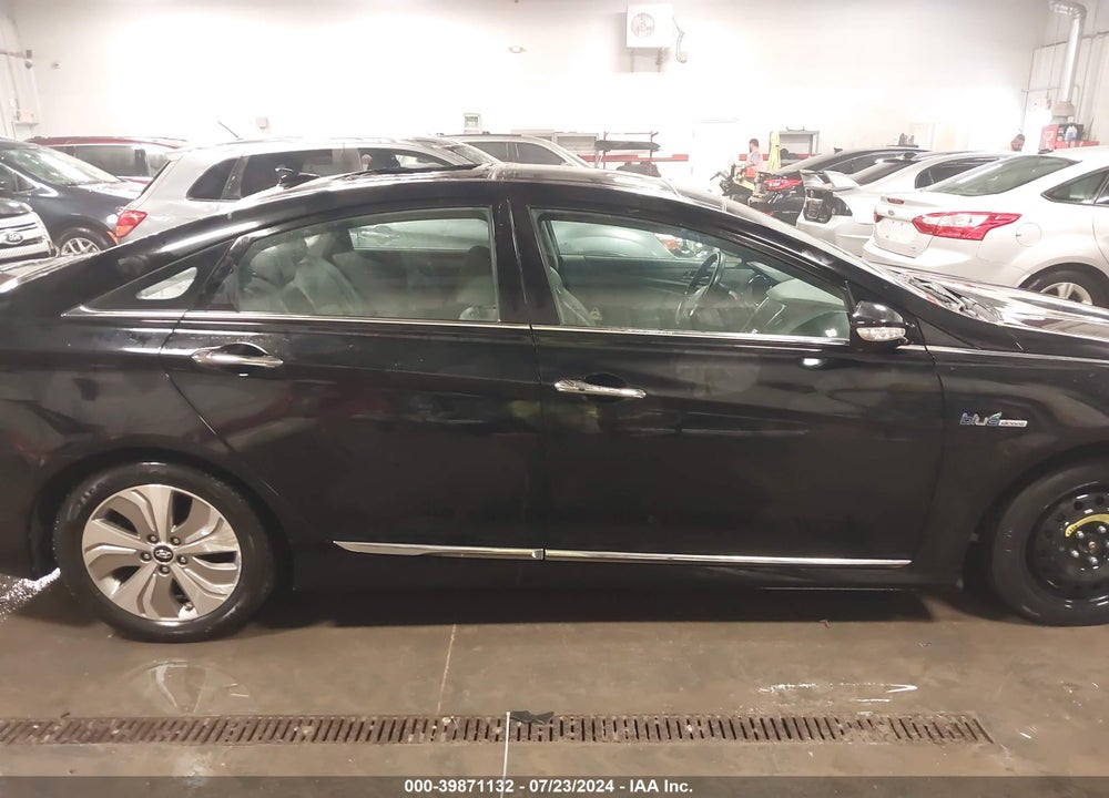 2013 HYUNDAI SONATA HYBRID LIMITED VIN: KMHEC4A4XDA051104