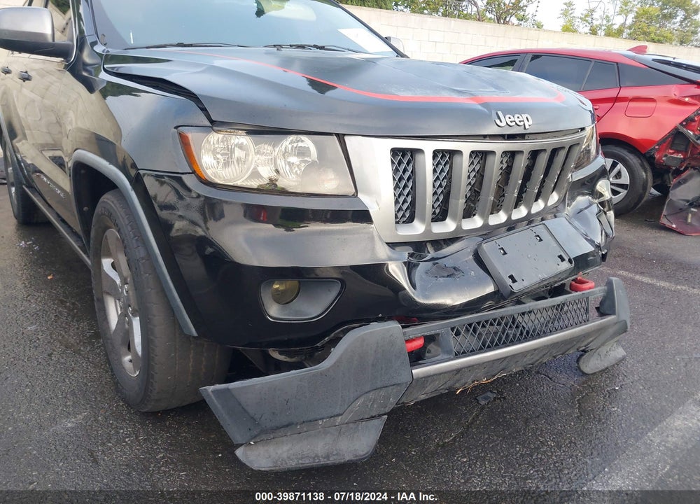 2013 JEEP GRAND CHEROKEE LAREDO TRAILHAWK VIN: 1C4RJFAT8DC615612