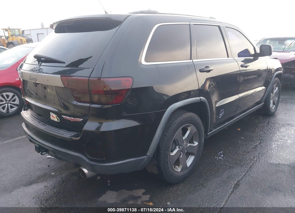 2013 JEEP GRAND CHEROKEE LAREDO TRAILHAWK VIN: 1C4RJFAT8DC615612