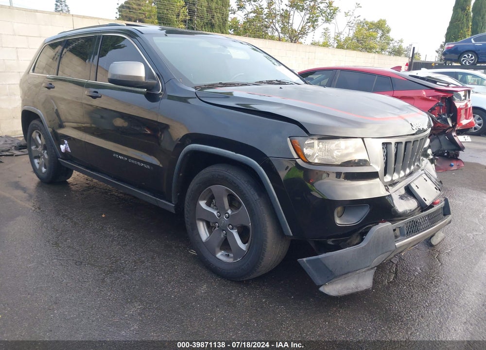 2013 JEEP GRAND CHEROKEE LAREDO TRAILHAWK VIN: 1C4RJFAT8DC615612