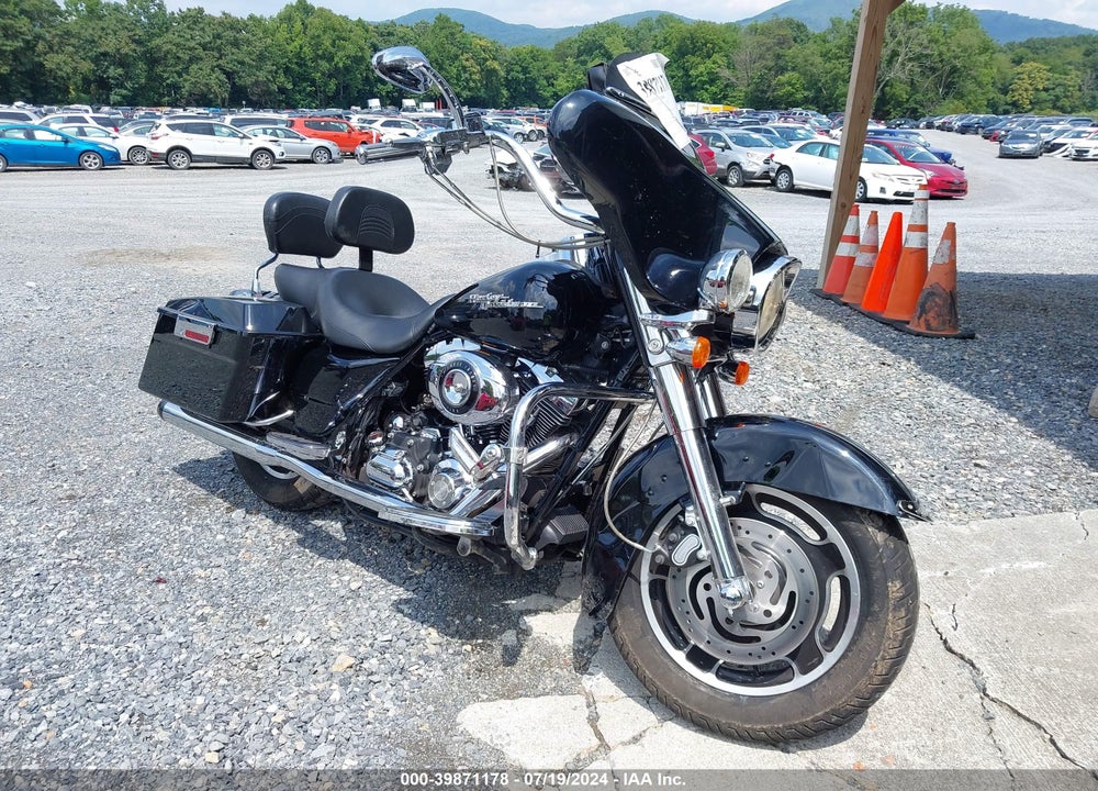2007 HARLEY-DAVIDSON FLHX VIN: 1HD1KB4147Y617702