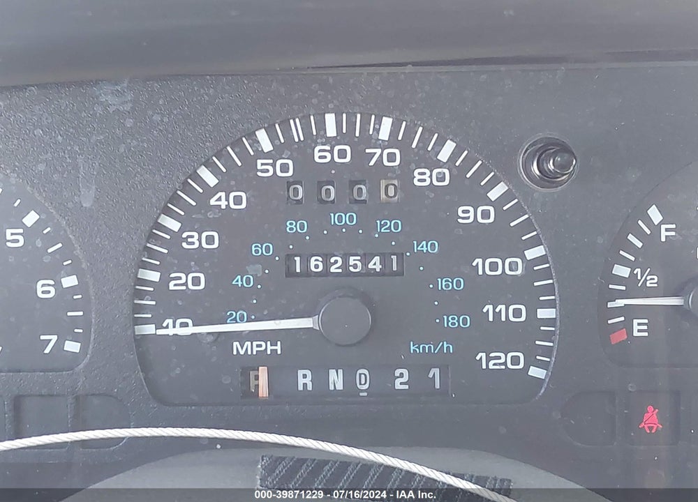 1998 FORD WINDSTAR GL/LIMITED/LX VIN: 2FMZA5146WBE12266