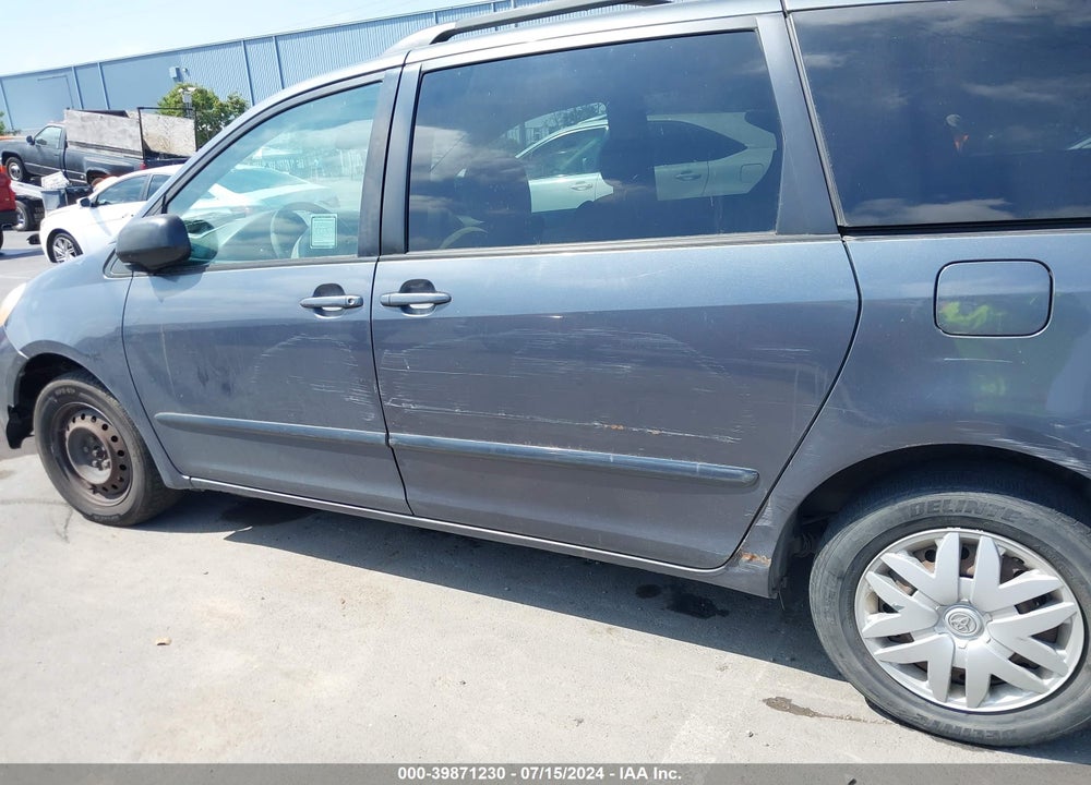 2007 TOYOTA SIENNA LE VIN: 5TDZK23C07S057888