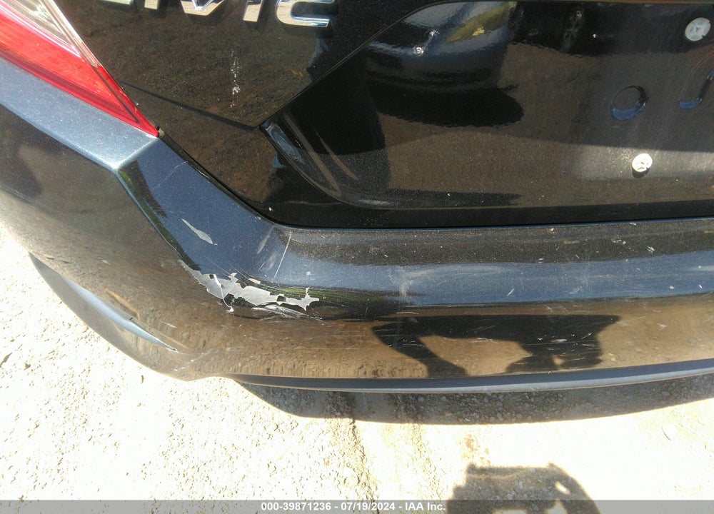 2017 HONDA CIVIC LX VIN: 19XFC2F57HE231724