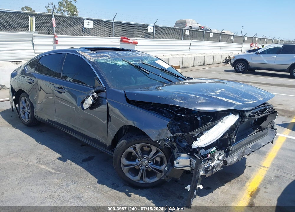 2024 HONDA ACCORD EX VIN: 1HGCY1F37RA033650