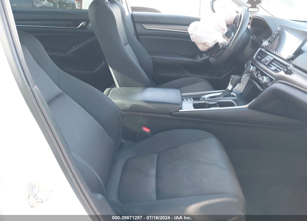 2018 HONDA ACCORD LX VIN: 1HGCV1F16JA134738