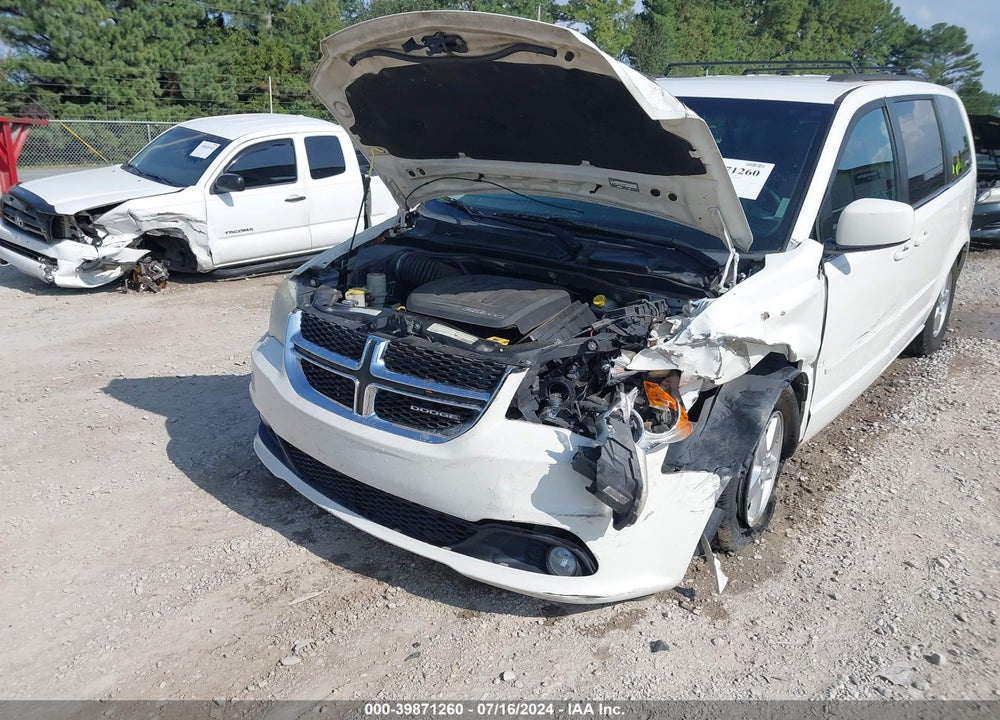 2011 DODGE GRAND CARAVAN CREW VIN: 2D4RN5DGXBR660085