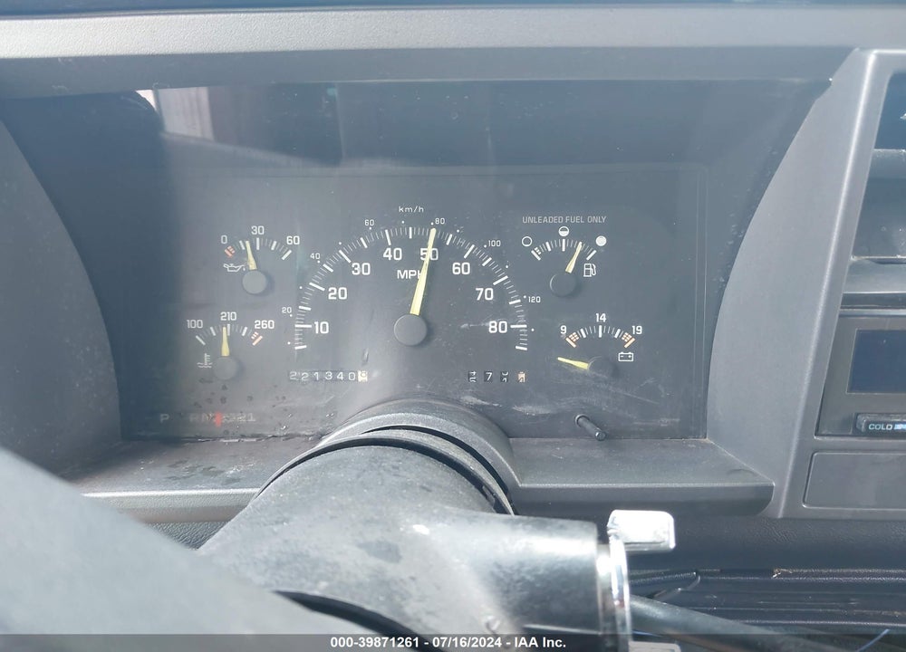 1992 CHEVROLET GMT-400 C1500 VIN: 2GCEC19K5N1171894